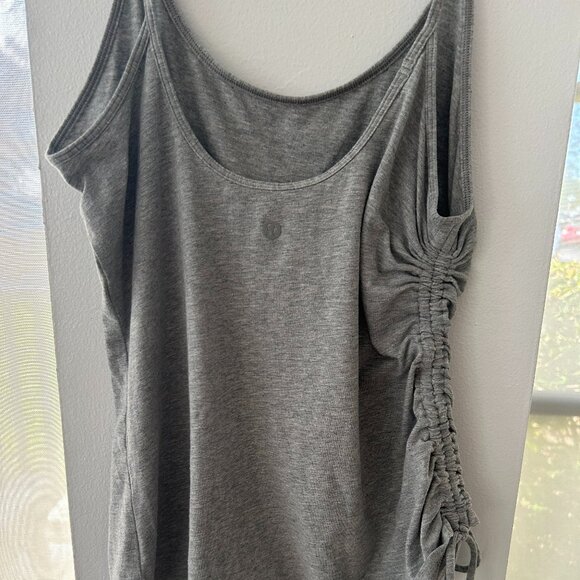 Lululemon tank - Picture 5 of 5